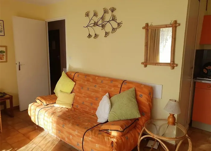 T2 A - Proche Plage, Parking Prive, Loggia Sud, 4 Couchages - Fr-1-388-4